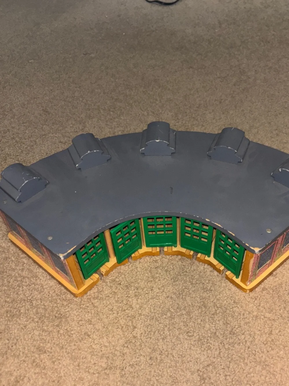 Thomas & Friends Curved Roundhouse